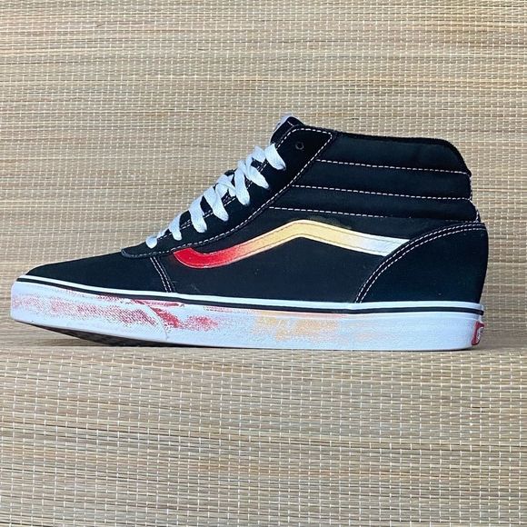 Vans Other - Vans Custom Painted - Men's Size 10.5